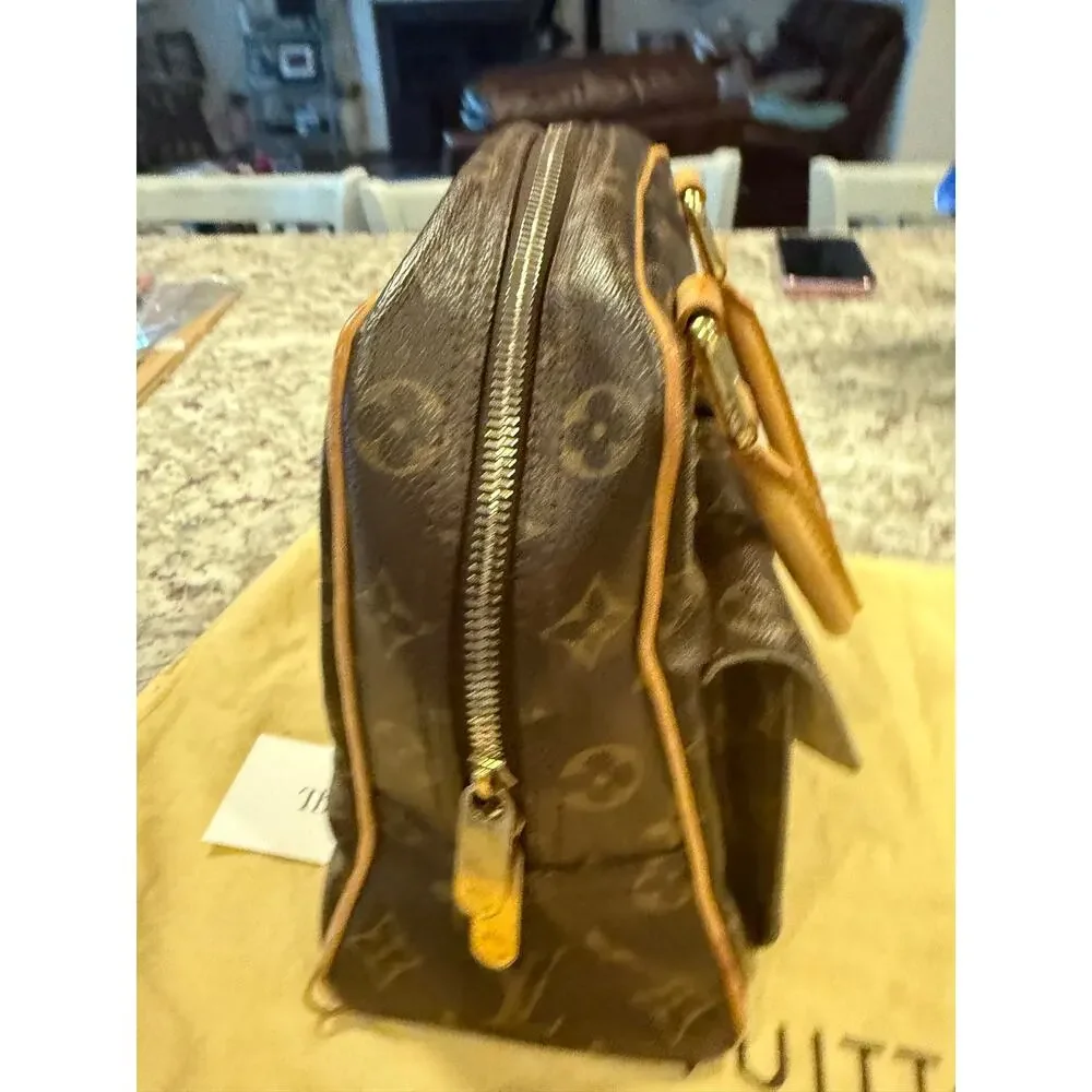 Louis Vuitton Manhattan PM